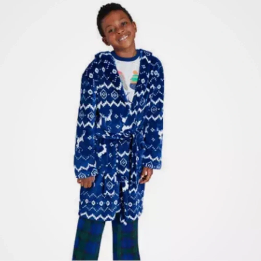 Eddie Bauer color navy